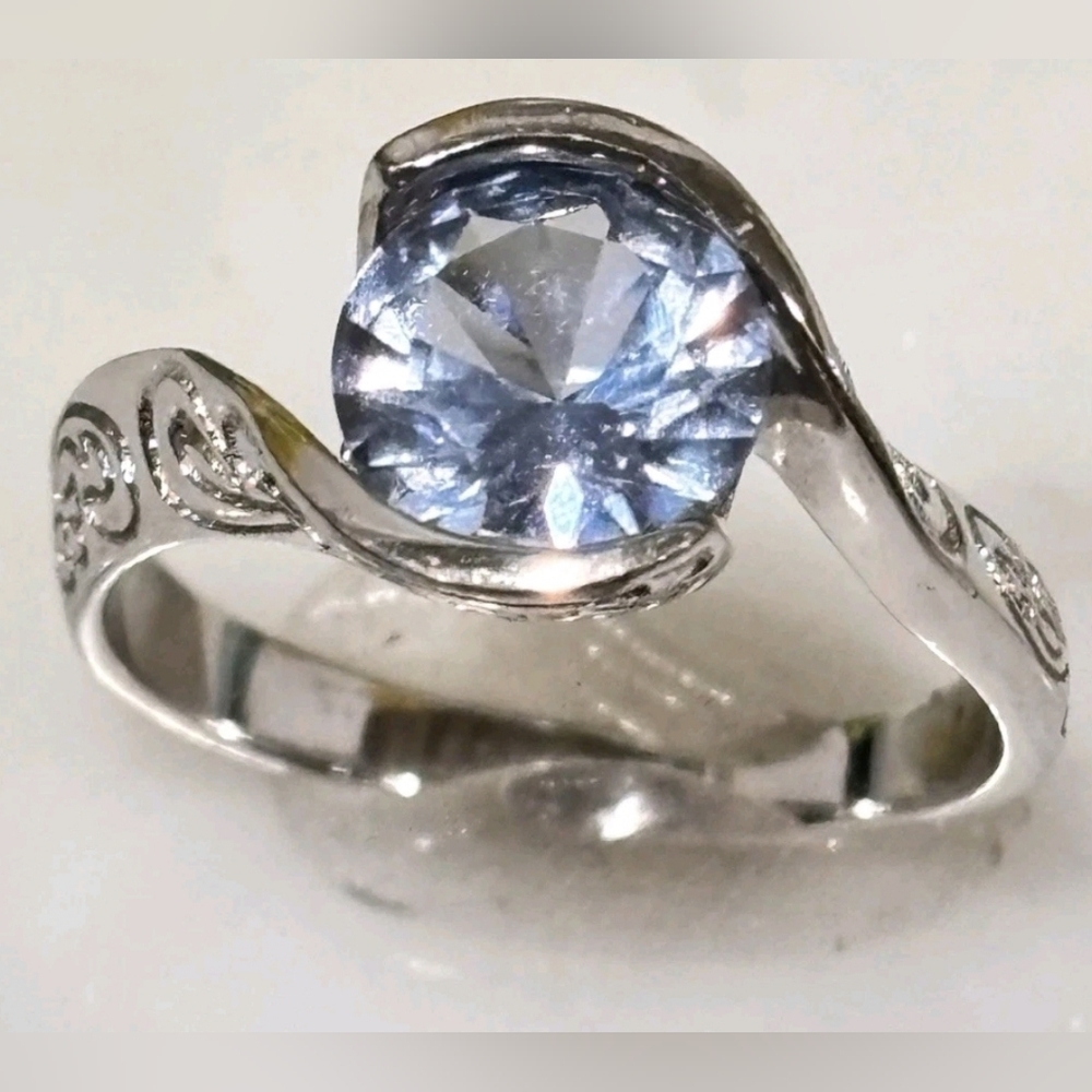 Gorgeous Swiss Blue Topaz Solitaire Ring